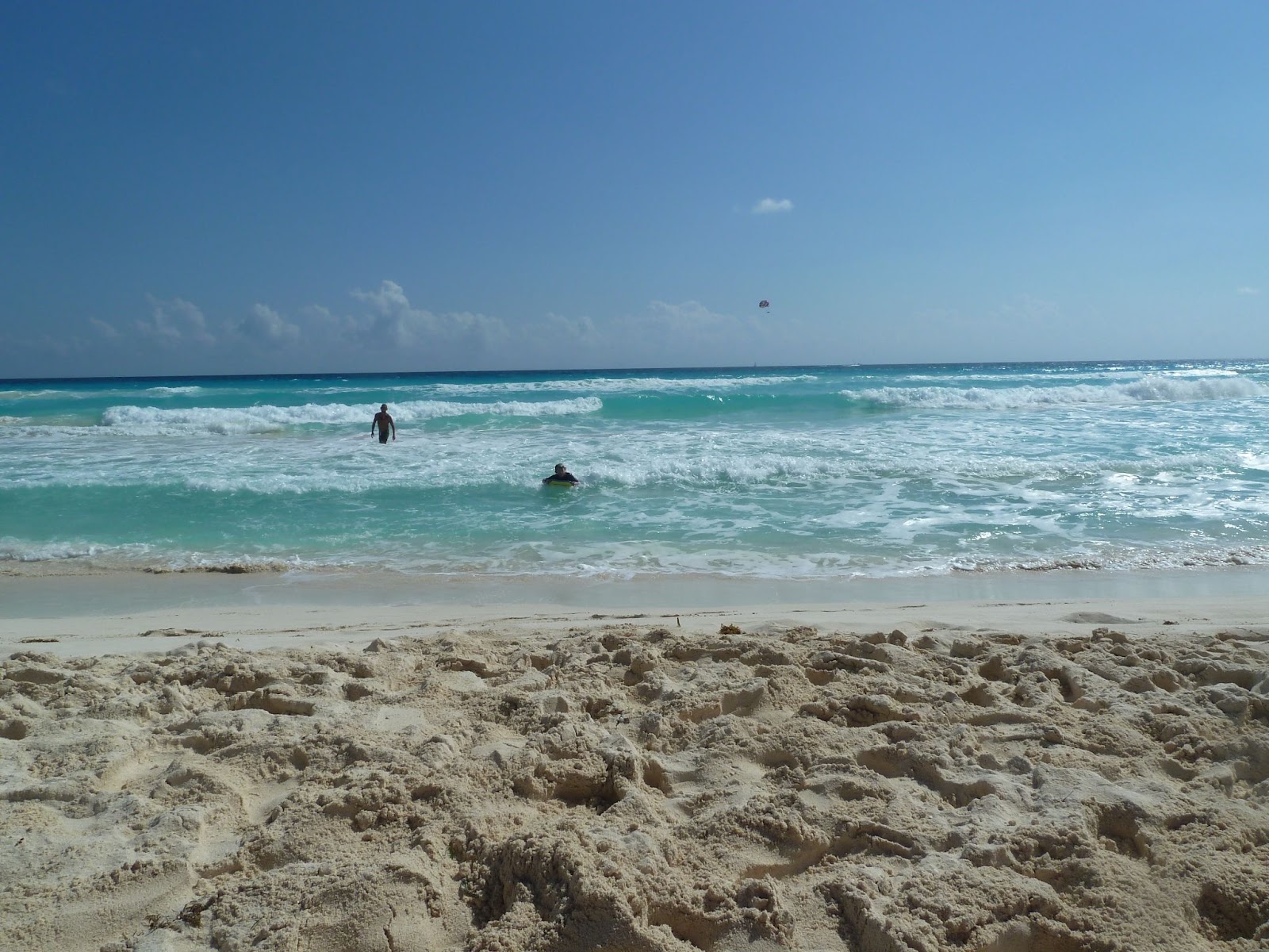 360 Surf School Cancun - Surf School in Zona Hotelera